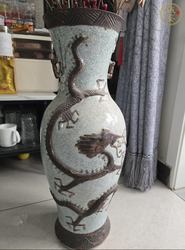 古玩哥釉地鐵銹釉龍紋瓶真品鑒賞圖