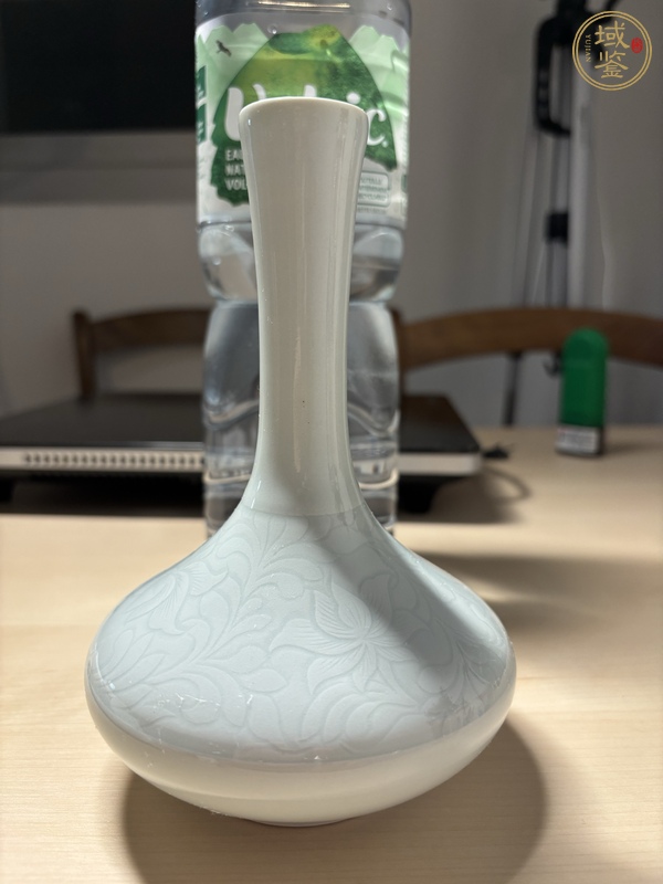 古玩高麗青瓷長頸瓶真品鑒賞圖