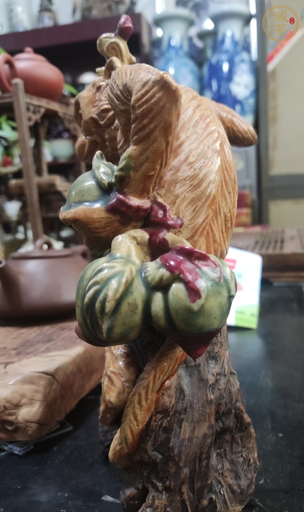 古玩陶瓷靈猴獻瑞真品鑒賞圖