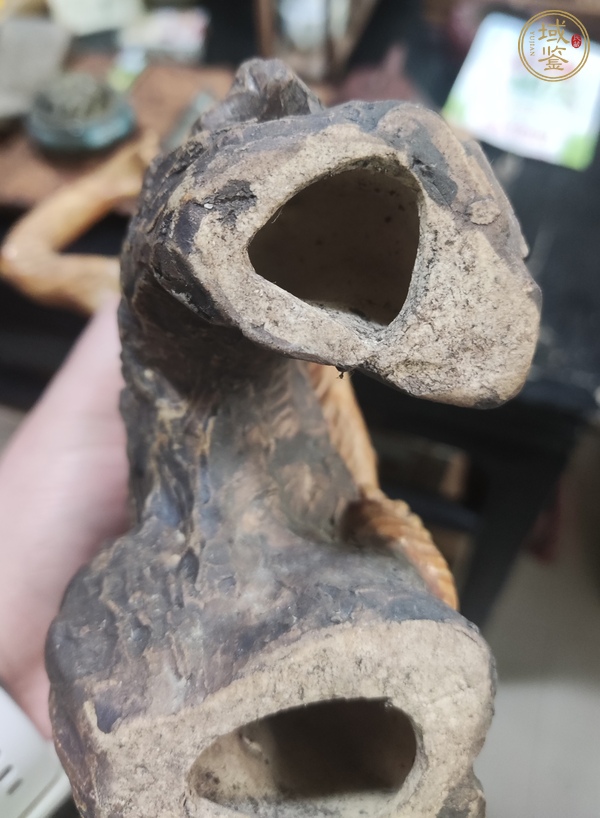 古玩陶瓷靈猴獻瑞真品鑒賞圖