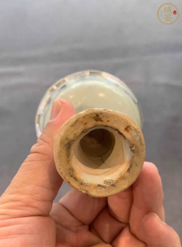 古玩陶瓷青花纏枝壽字高足杯真品鑒賞圖