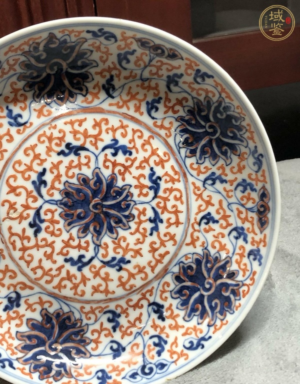 古玩陶瓷光緒青花加彩纏枝蓮紋盤真品鑒賞圖