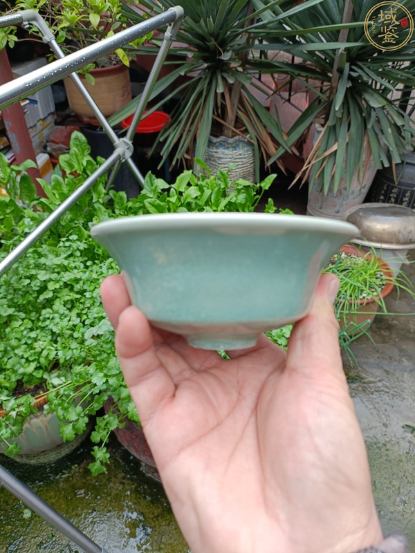古玩陶瓷精品元代末龍泉梅子青釉茶盞拍賣，當(dāng)前價(jià)格3580元