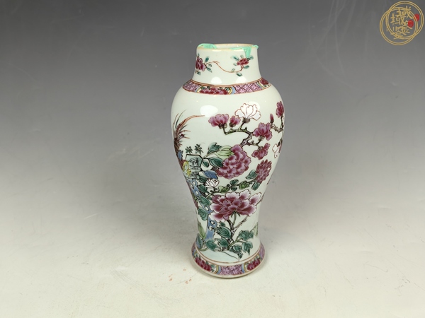 古玩陶瓷清中粉彩瓶真品鑒賞圖