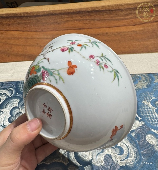 古玩陶瓷粉彩碗真品鑒賞圖