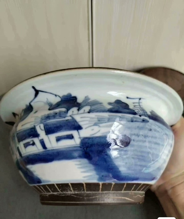 古玩陶瓷青花山水人物紋香爐拍賣，當(dāng)前價格2998元