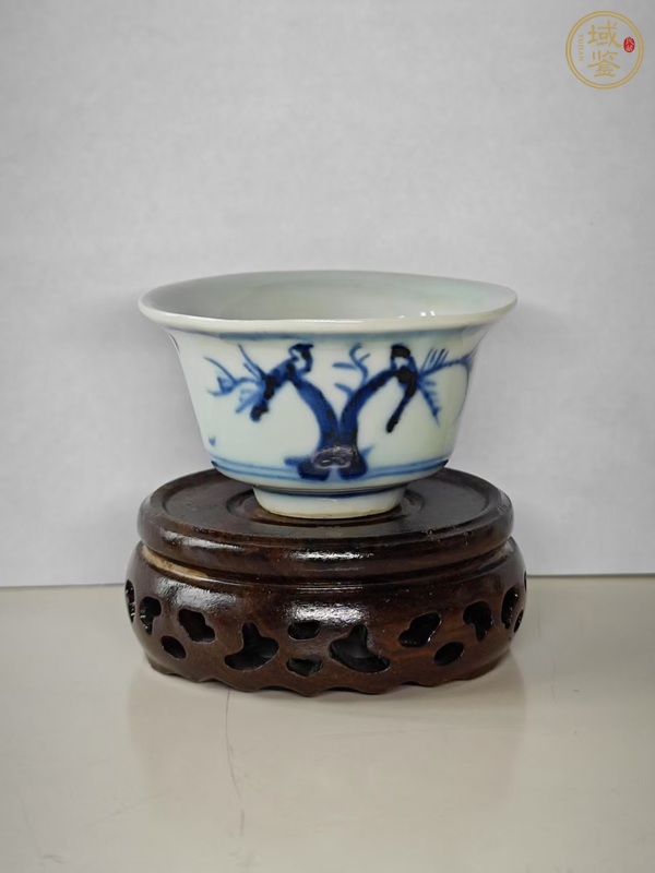 古玩陶瓷青花花鳥紋杯真品鑒賞圖