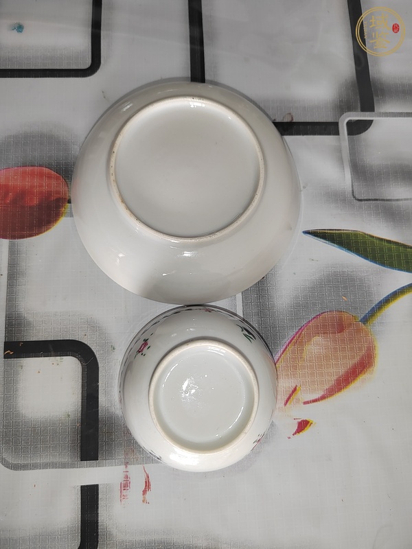 古玩陶瓷廣彩杯盤真品鑒賞圖