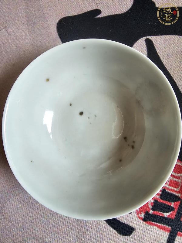 古玩陶瓷青花折枝蓮花杯真品鑒賞圖