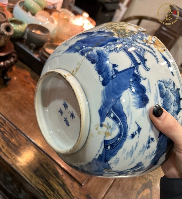 古玩陶瓷樓臺亭閣山水紋青花碗真品鑒賞圖