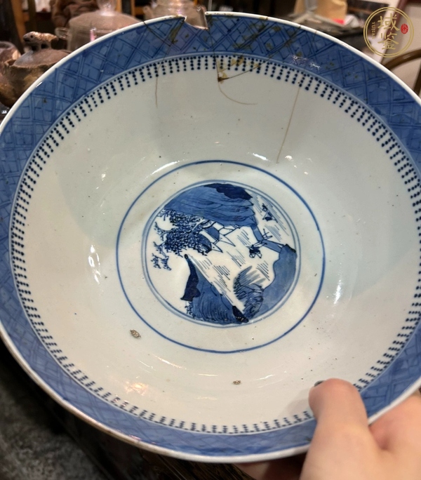 古玩陶瓷樓臺亭閣山水紋青花碗真品鑒賞圖