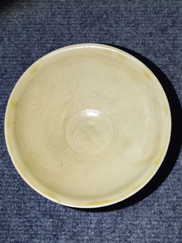 古玩轉賣南宋 越窯青白釉刻花碗拍賣，當前價格888元