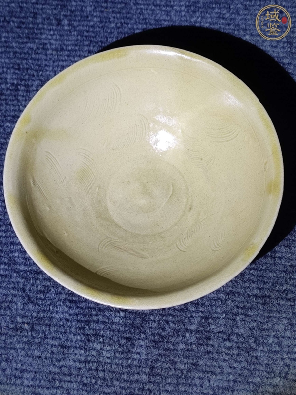 古玩陶瓷青白釉刻花碗真品鑒賞圖