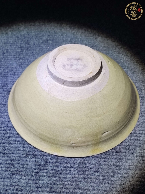 古玩陶瓷青白釉刻花碗真品鑒賞圖