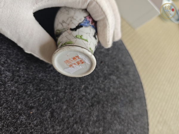 古玩陶瓷觀音瓶真品鑒賞圖