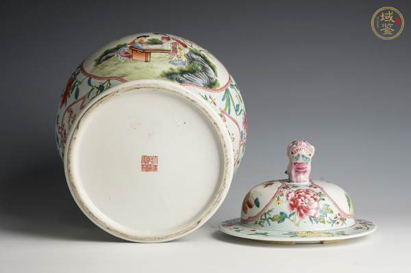 古玩陶瓷民國·綠地軋道粉彩花卉開窗仕女嬰戲紋將軍罐真品鑒賞圖
