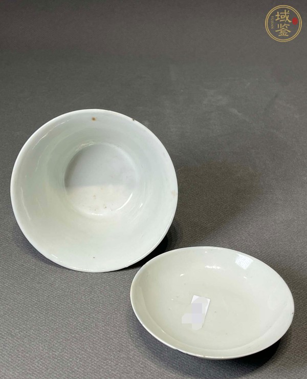 古玩陶瓷青花八仙蓋碗真品鑒賞圖