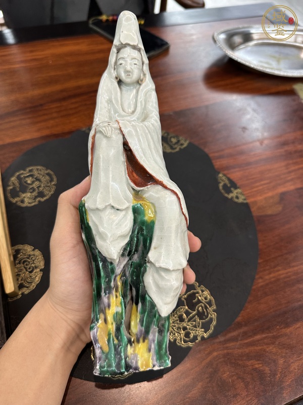 古玩陶瓷日本明治瓷塑觀音菩薩造像真品鑒賞圖