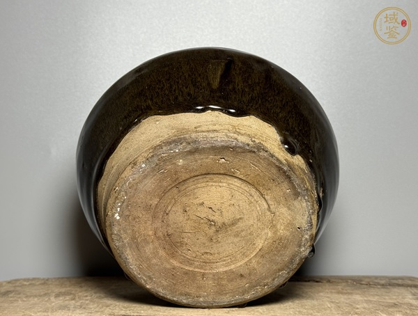 古玩陶瓷茶葉罐真品鑒賞圖