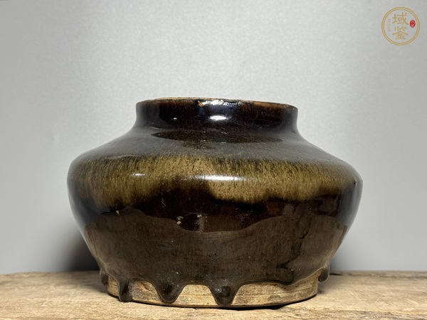 古玩陶瓷茶葉罐真品鑒賞圖