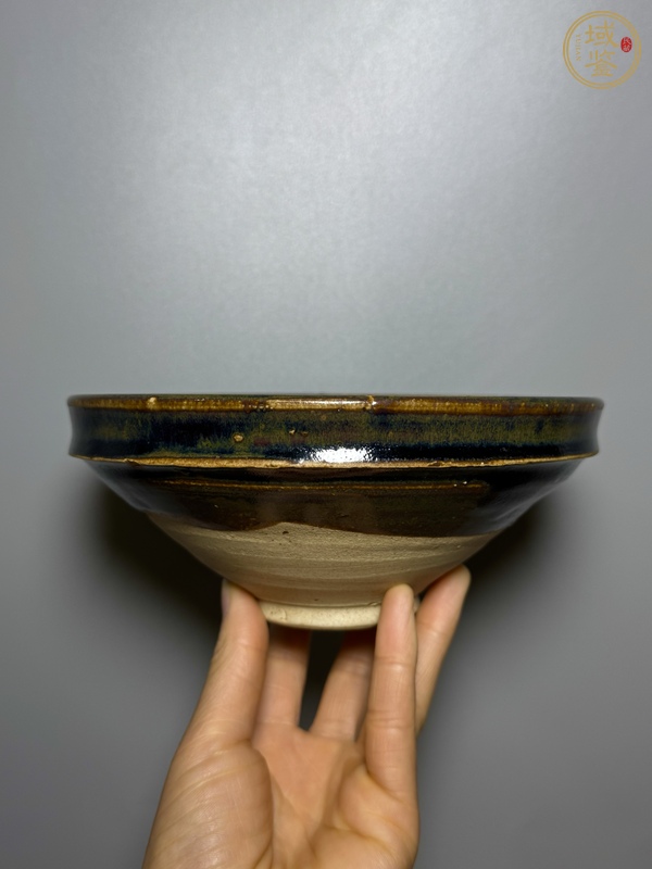 古玩陶瓷碗真品鑒賞圖
