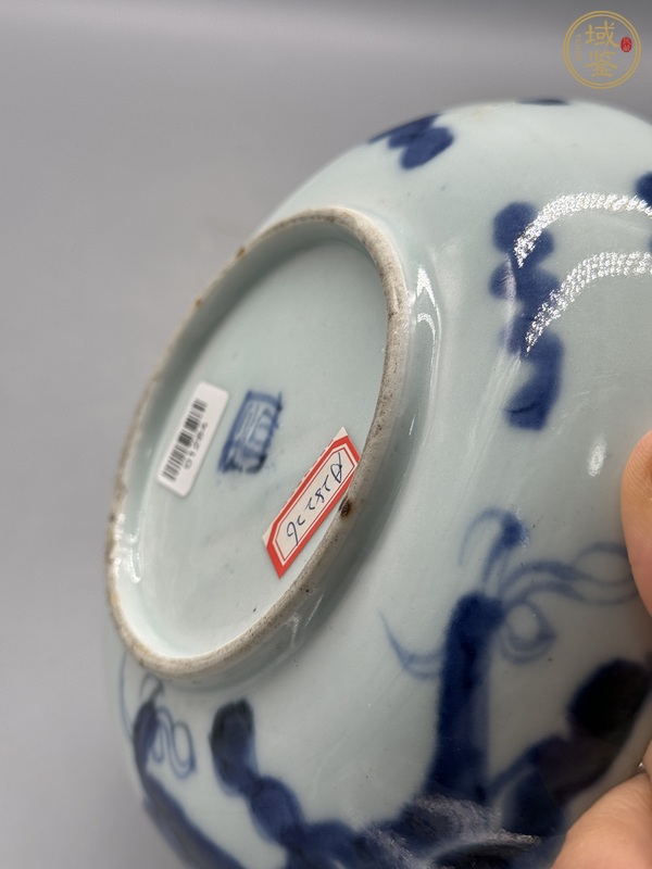 古玩陶瓷德化窯青花過墻龍紋盤真品鑒賞圖