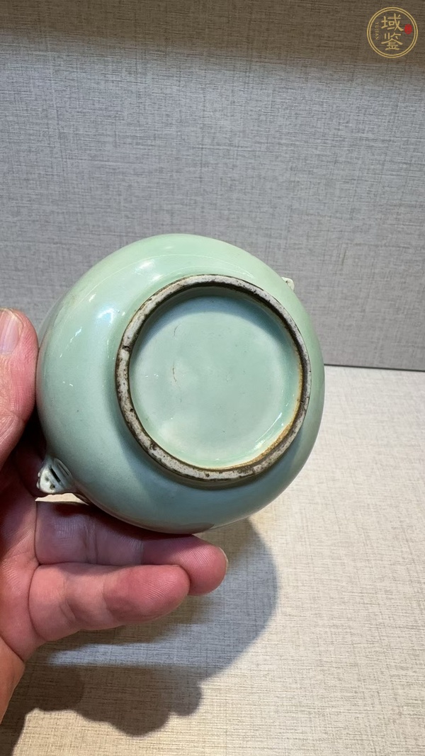 古玩豆青釉輔首爐真品鑒賞圖