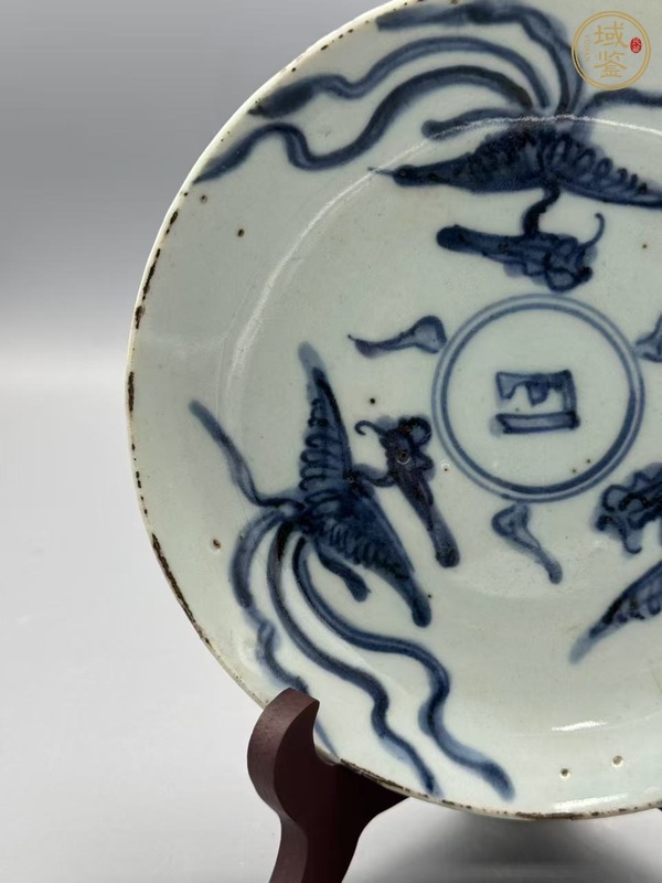 古玩陶瓷三鳳紋青花盤真品鑒賞圖