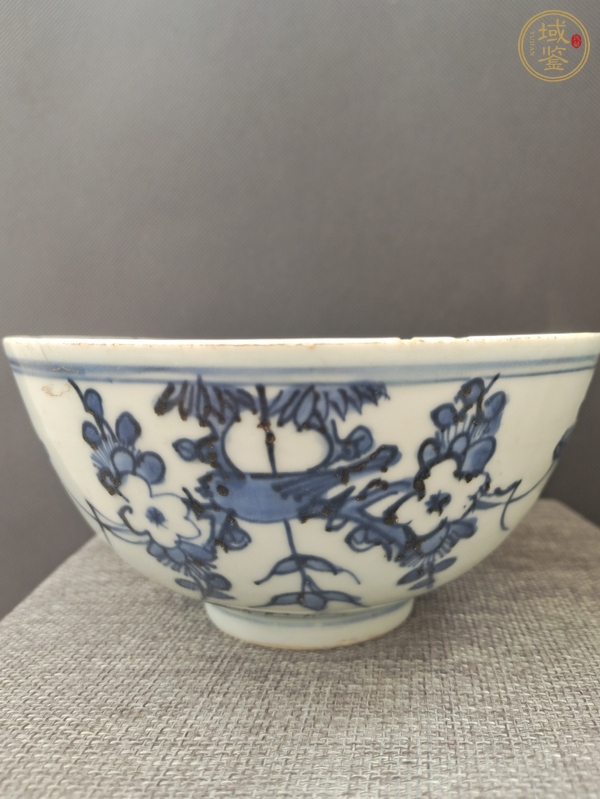 古玩陶瓷花鳥紋青花碗真品鑒賞圖