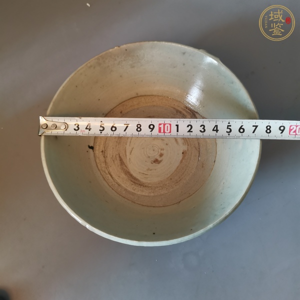古玩陶瓷龍泉青瓷青花碗真品鑒賞圖