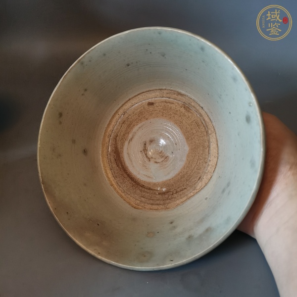 古玩陶瓷龍泉青瓷青花碗真品鑒賞圖