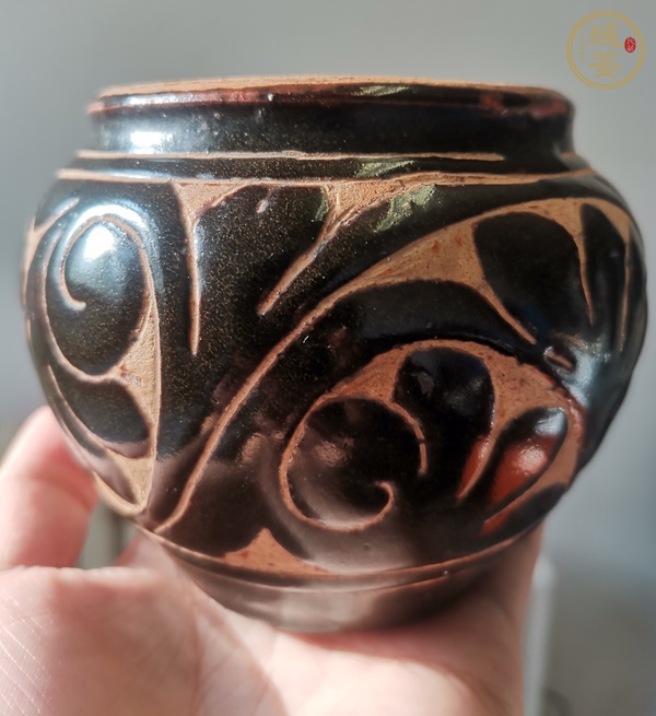 古玩金元磁州窯剔刻花罐子真品鑒賞圖