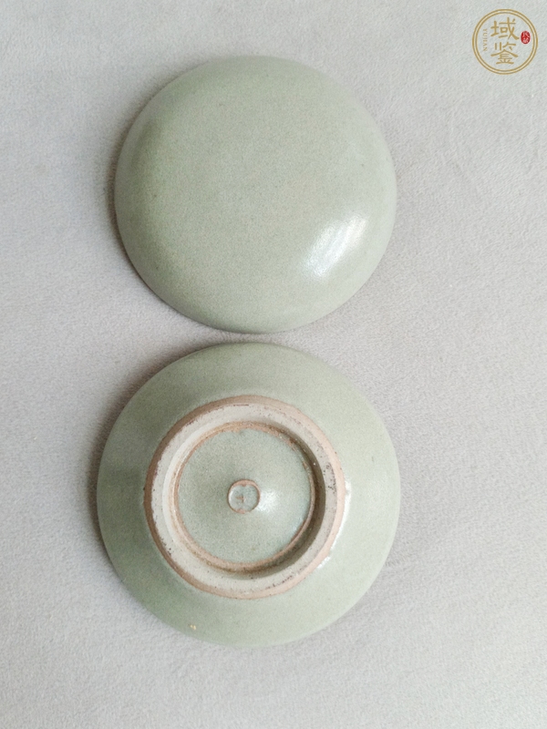 古玩陶瓷青釉印尼盒真品鑒賞圖