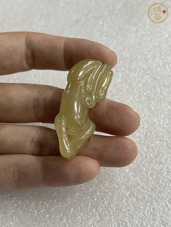 古玩玉器和田玉雕“臥犬”真品鑒賞圖