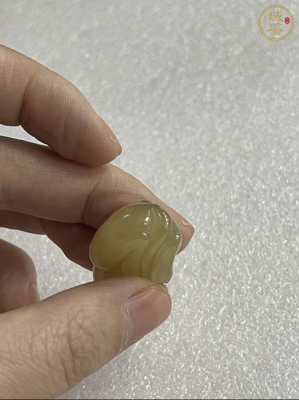 古玩玉器和田玉雕“臥犬”真品鑒賞圖