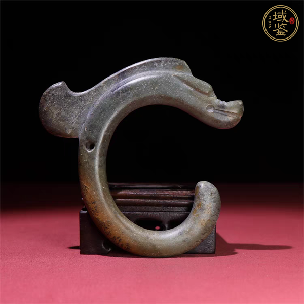古玩玉器仿“紅山文化”c形龍真品鑒賞圖