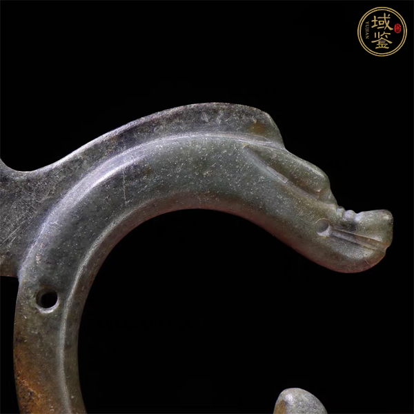 古玩玉器仿“紅山文化”c形龍真品鑒賞圖