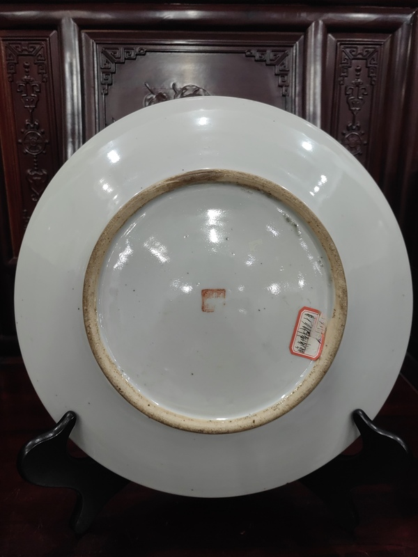 古玩陶瓷晚清淺絳彩博古花卉大賞盤(pán)拍賣(mài)，當(dāng)前價(jià)格14000元
