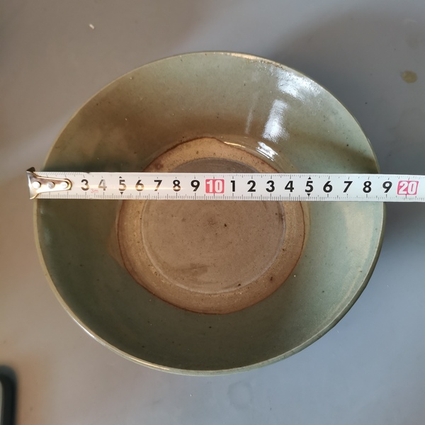 古玩陶瓷明代龍泉青瓷碗拍賣，當(dāng)前價格139元