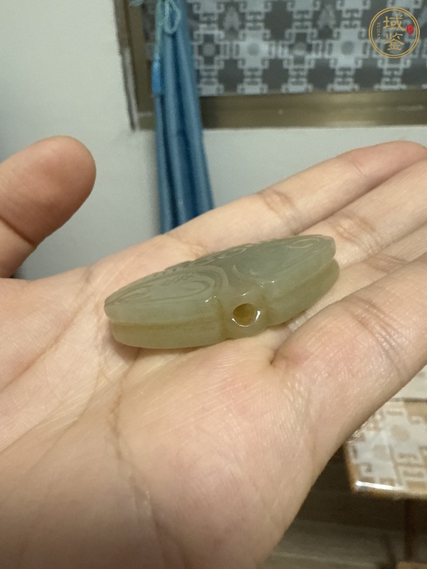 古玩玉器和田玉雕“蝴蝶墜”真品鑒賞圖