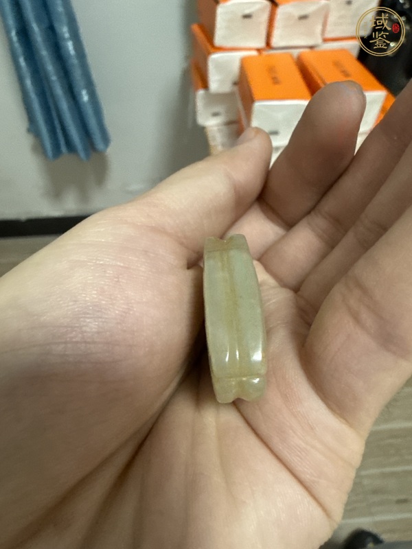古玩玉器和田玉雕“蝴蝶墜”真品鑒賞圖