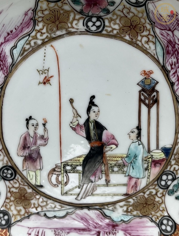 古玩陶瓷乾隆廣彩人物小碟真品鑒賞圖