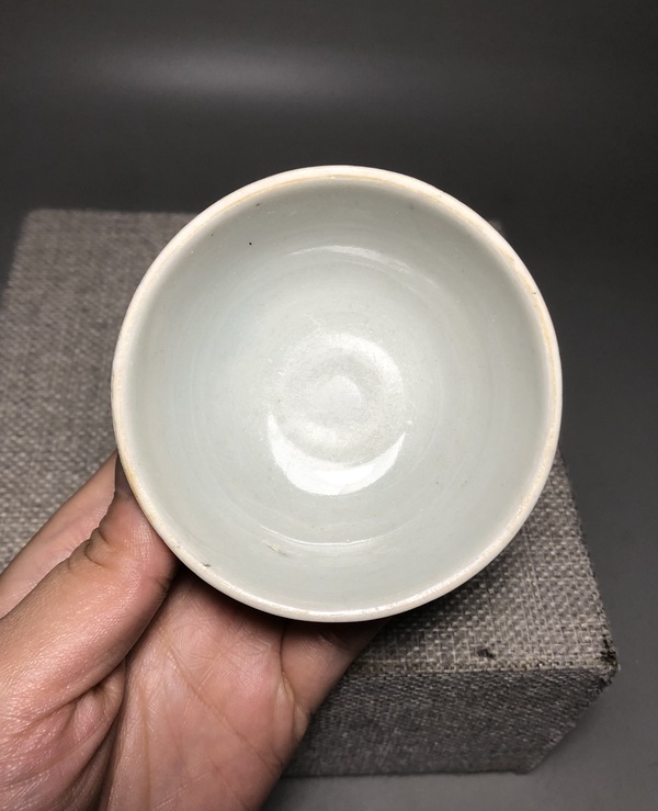 古玩陶瓷（收藏極品）青白釉杯托拍賣(mài)，當(dāng)前價(jià)格999元