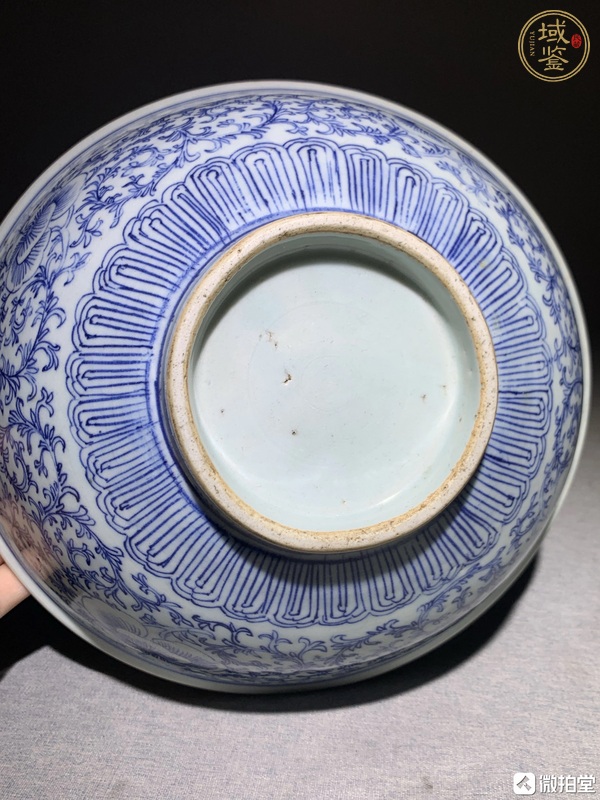 古玩陶瓷花卉紋青花碗真品鑒賞圖