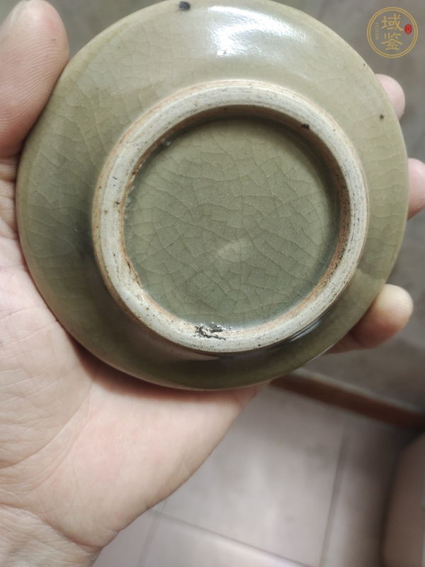 古玩陶瓷民國至解放初期米黃釉水丞真品鑒賞圖