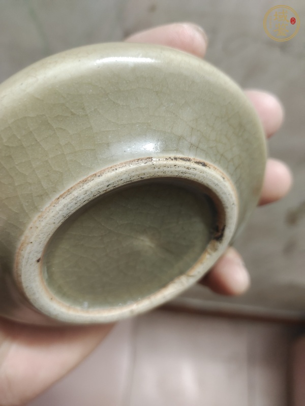 古玩陶瓷民國至解放初期米黃釉水丞真品鑒賞圖