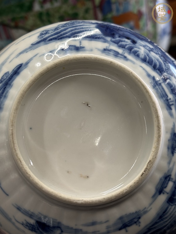 古玩陶瓷樓臺(tái)亭閣山水紋青花碗真品鑒賞圖