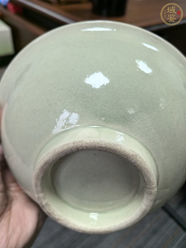 古玩陶瓷晚清漳州窯青釉碗真品鑒賞圖