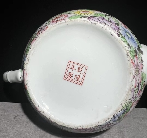 古玩陶瓷粉彩百花茶壺拍賣(mài)，當(dāng)前價(jià)格3600元