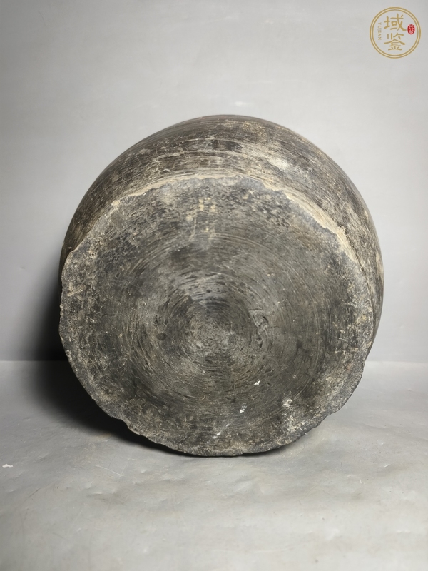 古玩陶瓷黑陶罐真品鑒賞圖